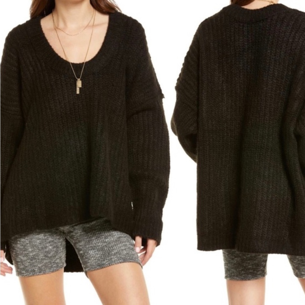 FREE PEOPLE BLACK SCOOPED NECK SWEATER - SLOUCHY LOUNGING KNITTED SWEATER SIZE S